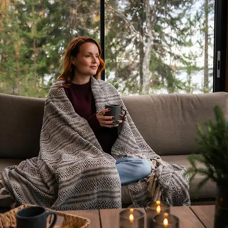 Arctic Mustache * 로바니에미