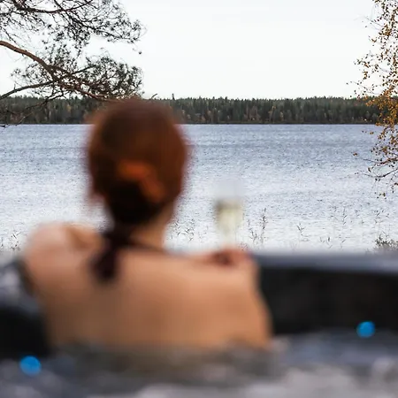 Arctic Mustache * 로바니에미